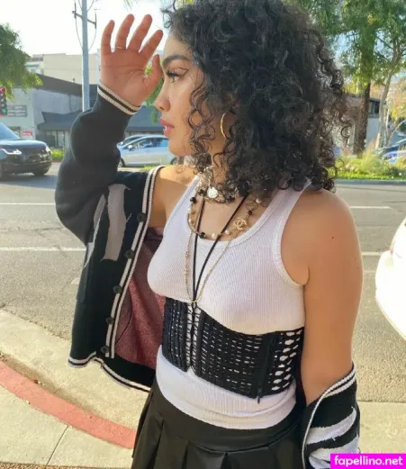 Athena Mansour OnlyFans Thumbnail #T5u9ty4GL5