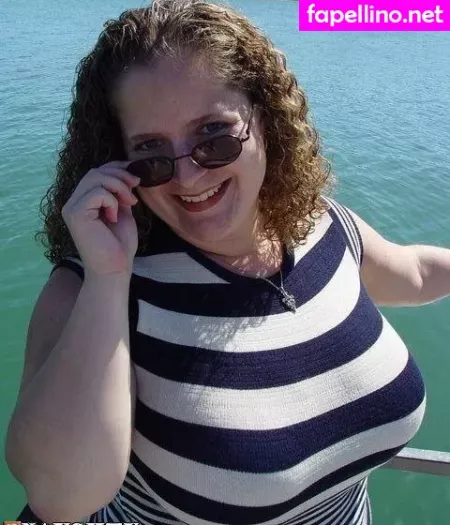 Athena OnlyFans Thumbnail #9qYs5HOM9C