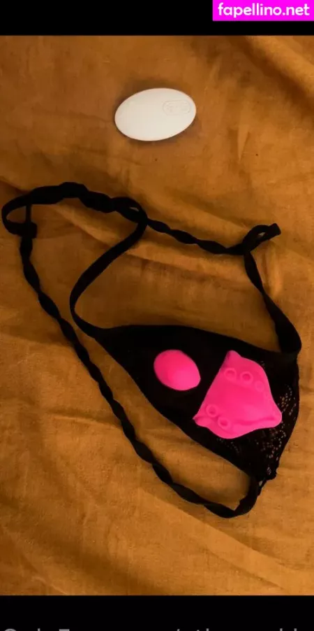 Athenaskisses OnlyFans Thumbnail #EiokOrrKEF