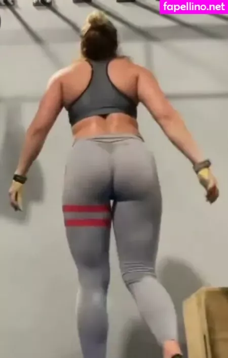 Athina Panteliou OnlyFans Thumbnail #Wncm8l10g4