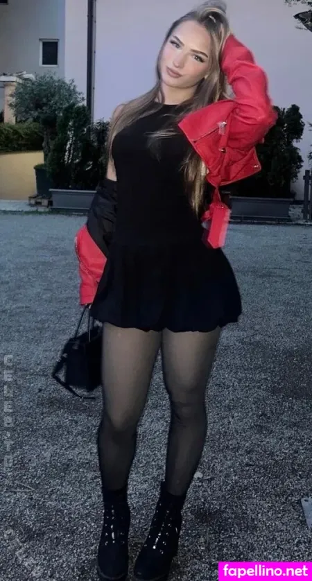 Athinque OnlyFans Thumbnail #intlo5uUl7