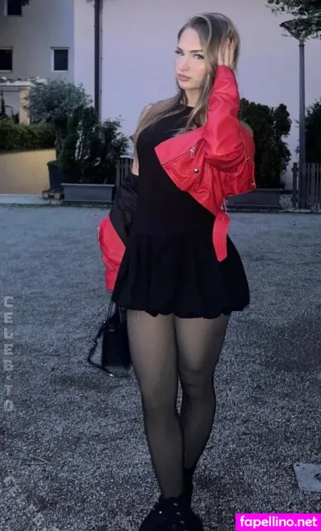 Athinque OnlyFans Thumbnail #ovvc29RJC3