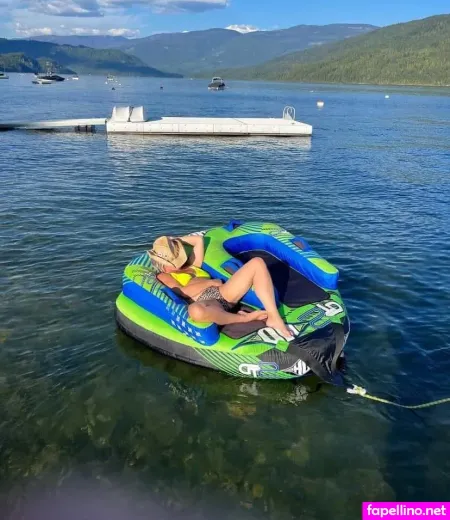 Atomicblonde68 OnlyFans Thumbnail #yvxE6VpNDF