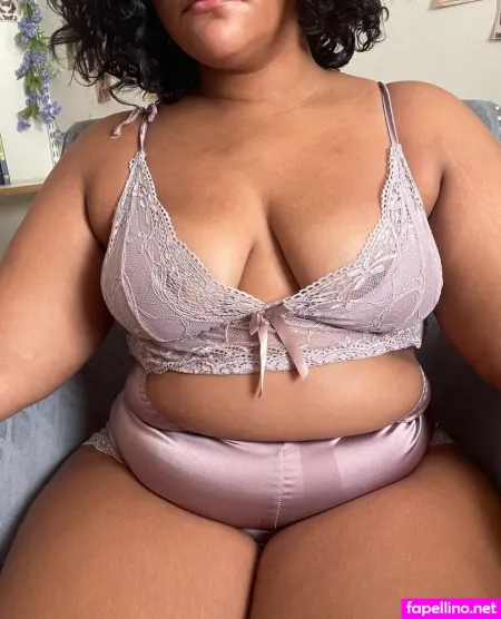 Atomichoneybee OnlyFans Thumbnail #G0LZsM5ZMF