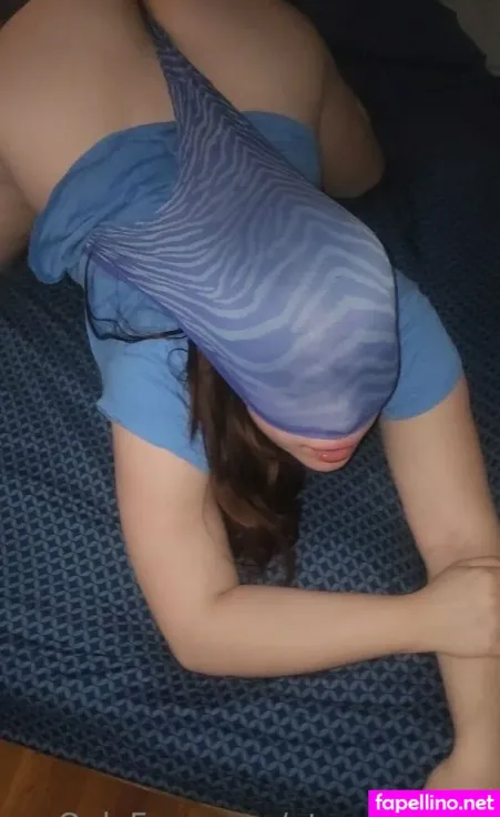 Atomickarina OnlyFans Thumbnail #9is9CmKKh8