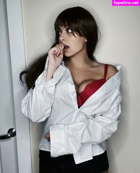 Atomicpriya OnlyFans Thumbnail #1UuX0radzr