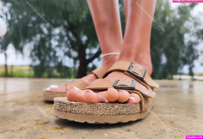 Atomictoez Vip OnlyFans Thumbnail #32ksK8Y3xu