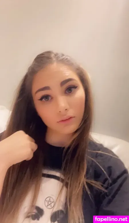 Atouchofcrystal OnlyFans Thumbnail #3BlHqS8VSD