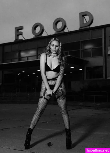 Atouchofcrystal OnlyFans Thumbnail #dU8UGippnM