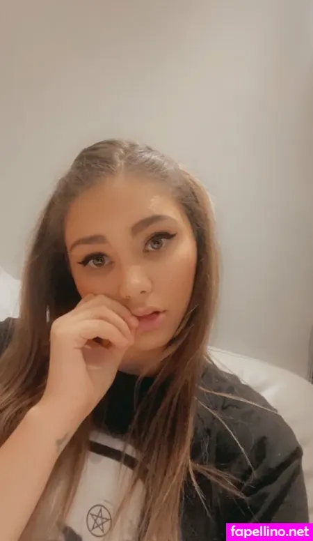 Atouchofcrystal OnlyFans Thumbnail #q1dORCBA21