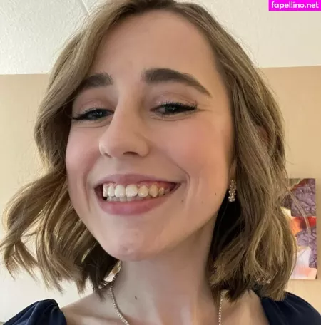 Atwentysomethingloser OnlyFans Thumbnail #FPKIddsUhw