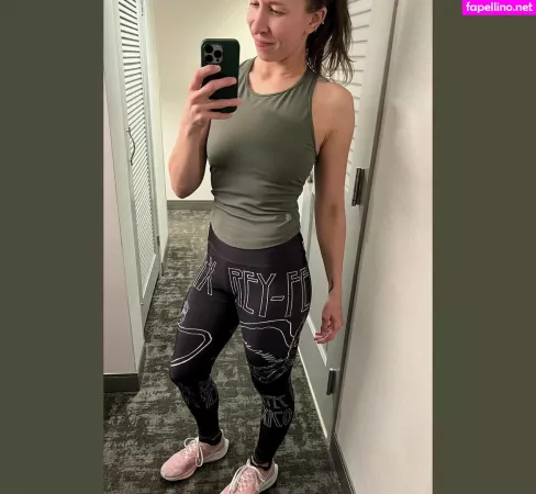 Aubrey Edwards OnlyFans Thumbnail #S07oMCPFRM