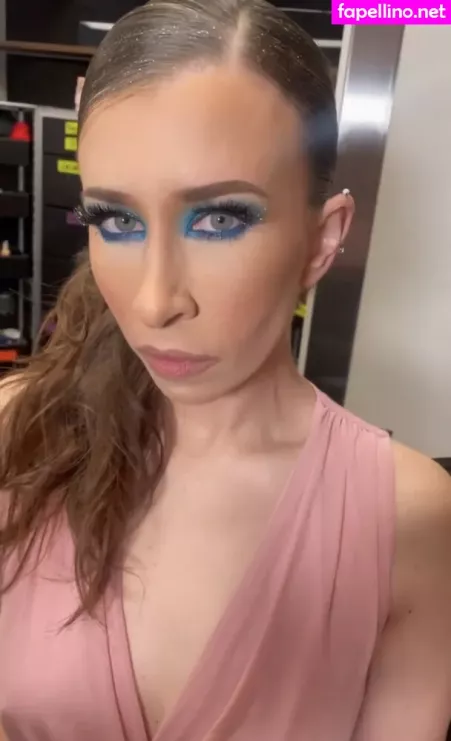 Aubrey Edwards OnlyFans Thumbnail #e7GPPj8ffT