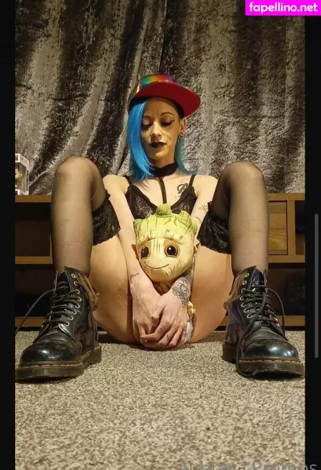 Aubreyj20 OnlyFans Thumbnail #zQi2ghQces