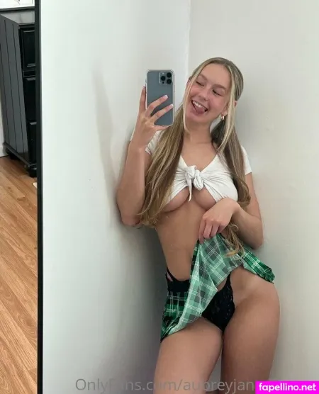 Aubreyjane Fitness OnlyFans Thumbnail #s3hWikLA68