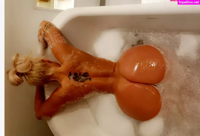 Aubreyknight OnlyFans Thumbnail #1JfWu2viSr