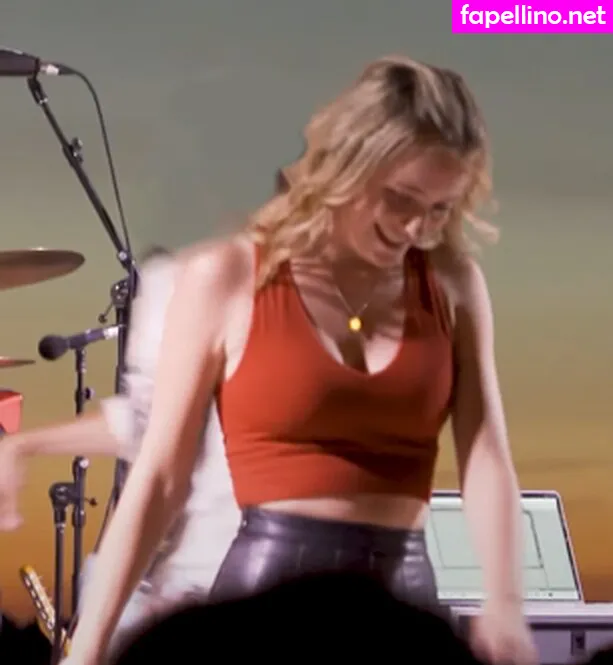 anellamiller, audra.mllr, audramllr Nude Leaked OnlyFans Photo #5NVwJ5Vonp