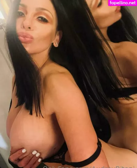 Audrey Bitoni OnlyFans Thumbnail #pKOUemmEnA