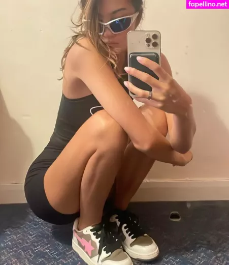 Audrey Thompson OnlyFans Thumbnail #V7XDVNuOMN