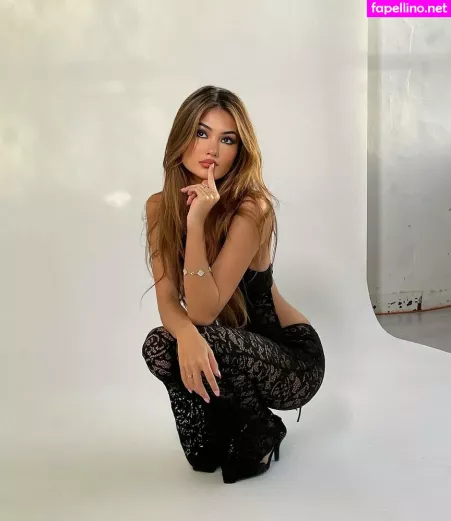 Audrey Thompson OnlyFans Thumbnail #gE2RdTsDqR