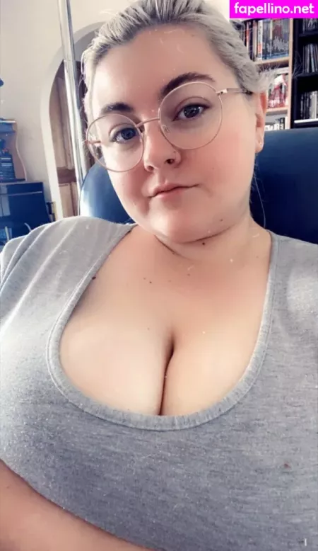 Audreyaura 1 OnlyFans Thumbnail #OeVRv2BfNF
