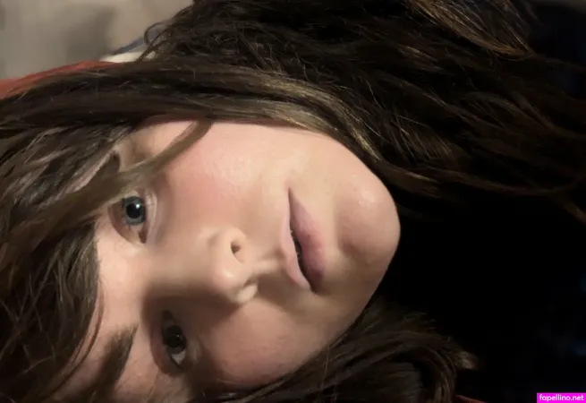 Audreyavelyn OnlyFans Thumbnail #2ZMSuUxf8m