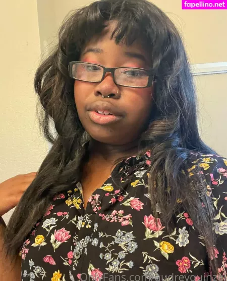 Audreyquinzel OnlyFans Thumbnail #XIJ7uTZLlR