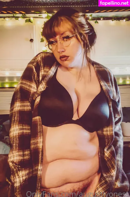 Augustlyoness OnlyFans Thumbnail #AhcVgGA0rE