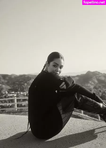 Auli I Cravalho OnlyFans Thumbnail #NRfBcZWvRT