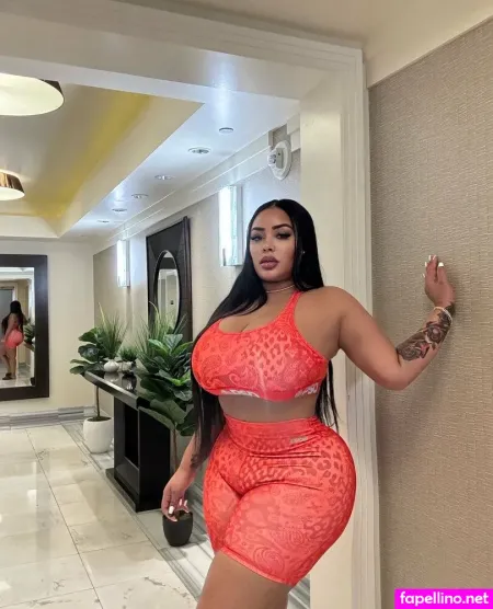 Aundreanarene 1 OnlyFans Thumbnail #DFzo7wtCBT