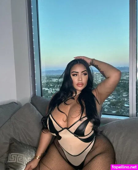 Aundreanarene 1 OnlyFans Thumbnail #mBlF8phq4x