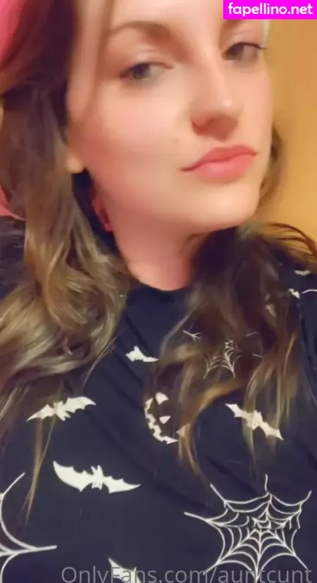 Auntcunt OnlyFans Thumbnail #GJHtEC1yWU