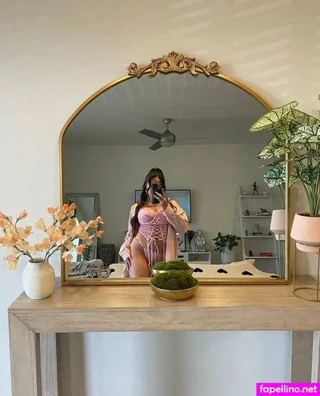 Aura Alora OnlyFans Thumbnail #wkbplTkygc