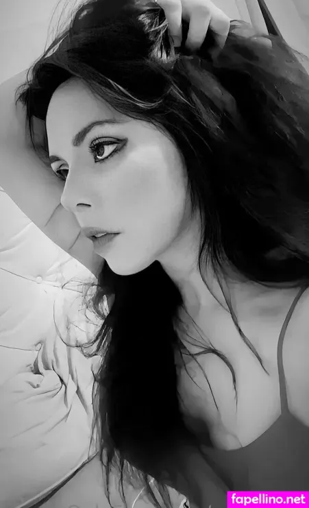 Aura Noir OnlyFans Thumbnail #H7p2r1NH2Q