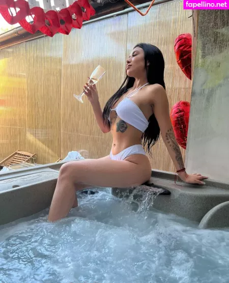 Auraamaateell OnlyFans Thumbnail #JNWtdzWC3D