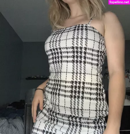 Auraflowersfree OnlyFans Thumbnail #Ypgzg9yhLb