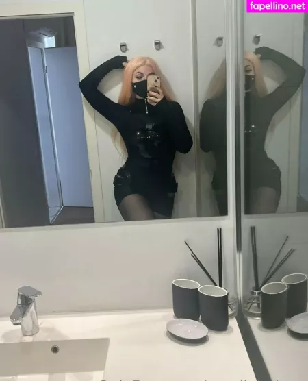 Aurelia Baker 1 OnlyFans Thumbnail #02yCm0wLS8