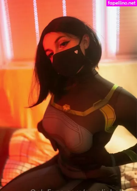 Aurelia Baker 1 OnlyFans Thumbnail #sq4Lk0MBAQ