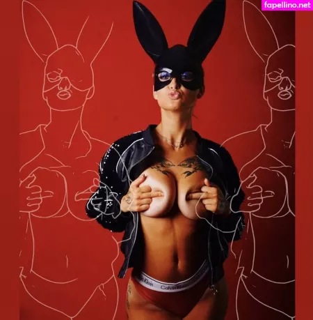 Aurelia Belle OnlyFans Thumbnail #rXLtwoi8L6