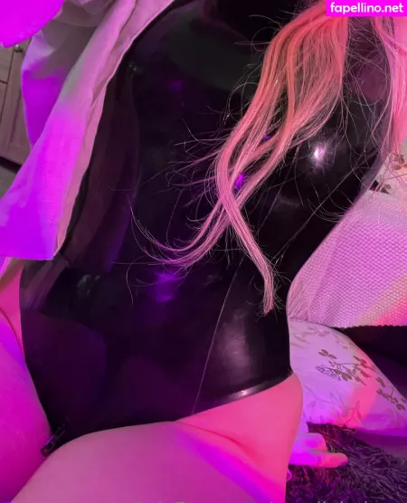 Aureliabakerx 1 OnlyFans Thumbnail #nOzBn2tuDR