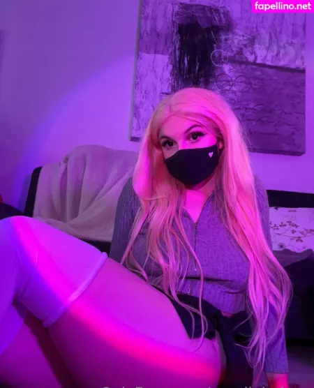 Aureliabakerx 1 OnlyFans Thumbnail #oWS0RNWR7S
