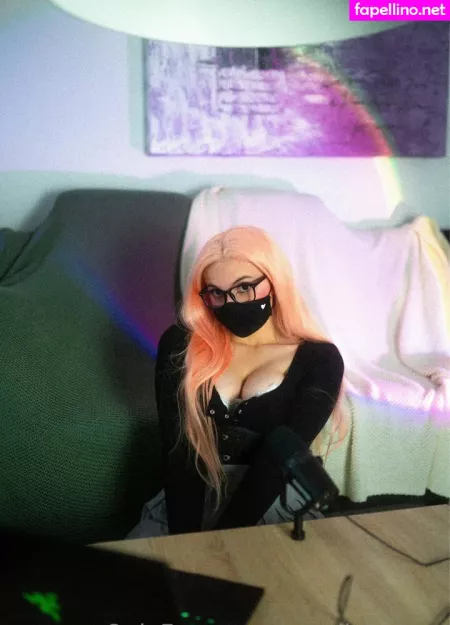 Aureliabakerx 1 OnlyFans Thumbnail #y7E5HKCHt1