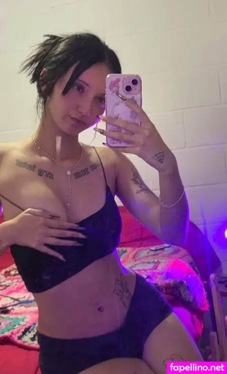Aureliagoth OnlyFans Thumbnail #HDnjElBZ0T