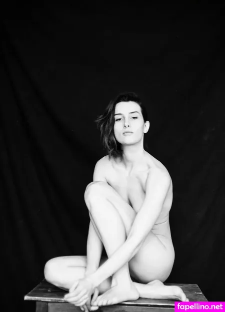 Aurelie Lacombe 1 OnlyFans Thumbnail #ZqSjsZzAtO