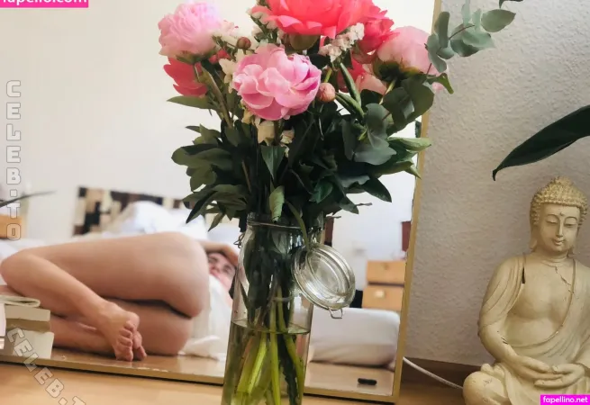 Aurelie Muse OnlyFans Thumbnail #2gBGubxaIl