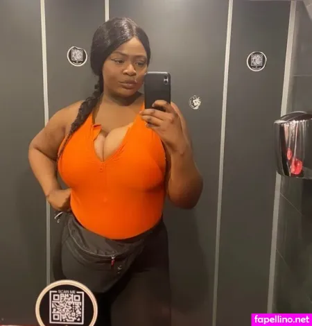 Aurelie Tshamala Ska510 OnlyFans Thumbnail #kbuFwdjmFH
