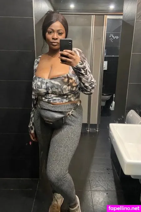 Aurelie Tshamala Ska510 OnlyFans Thumbnail #zouHhtCJ2G