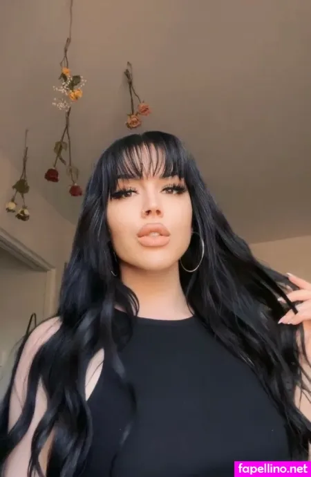 Auri Marie Main Profile Photo