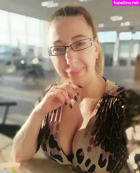 Aurica Velcota OnlyFans Thumbnail #jo5oT8rpAi