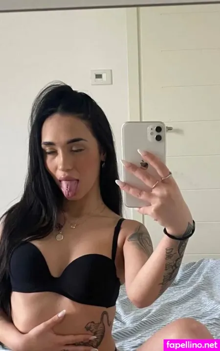 Aurofans OnlyFans Thumbnail #OSsjbwcFTg